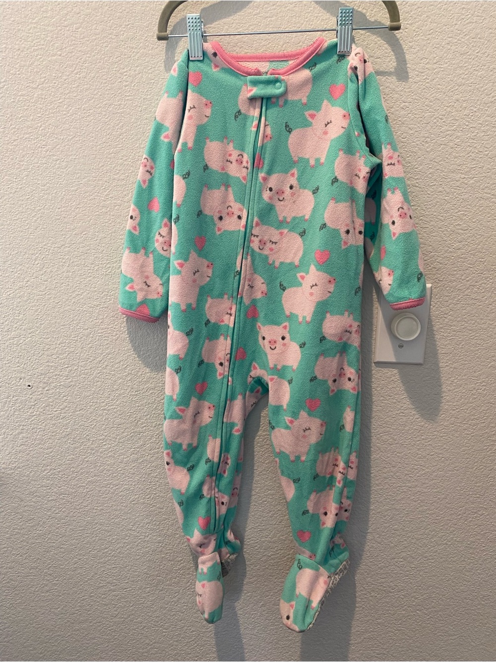 BUNDLE OF 4 PJ’s - Picture 8 of 16
